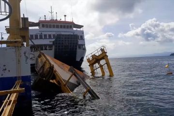 ASDP Ternate terjunkan tim penyelam untuk mendata kerusakan dermaga