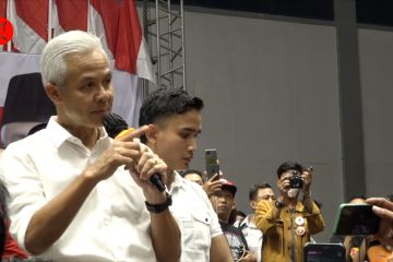 Di depan relawan Jokowi, Ganjar ajak pendukung jaga toleransi