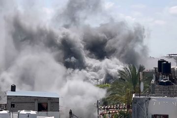 Masuki hari ke-5, bom Israel meledakkan bangunan di Gaza