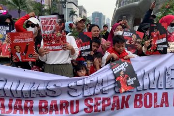 Masyarakat ramai sambut Timnas Indonesia U-22 di Bundaran HI