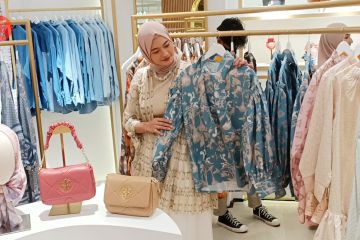 Perluas pasar, jenama 'modest fashion' Nada Puspita bidik mal Surabaya
