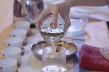 Warga Yunani pelajari budaya teh China dalam acara khusus