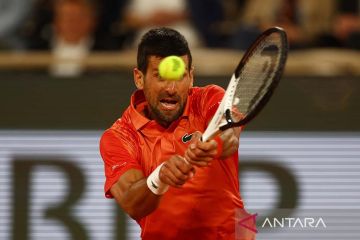French Open : Djokovic menang mudah atas petenis Hungaria