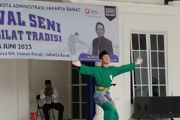 Sudinbud Jakbar gelar pencak silat untuk kampanyekan persaudaraan