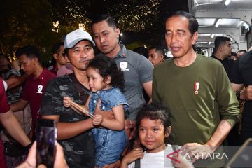 Presiden sapa masyarakat di kawasan Malioboro Yogyakarta