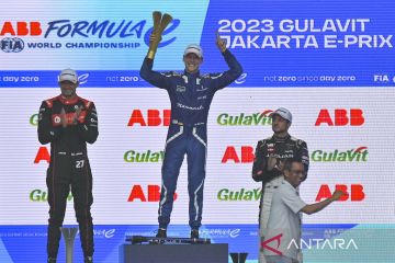 Maximilian Gunther juara balapan Formula E 2023 Jakarta seri ke-11