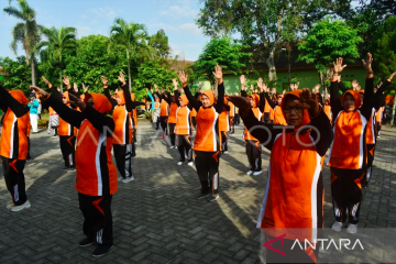 Saatnya lansia Indonesia lebih bahagia menapaki hidup di usia senja