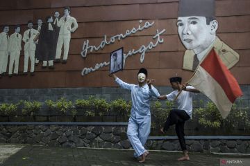 Pentas tari Karna mengenang Bung Karno