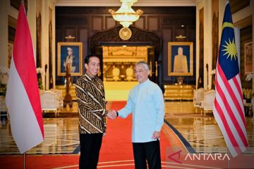 Presiden Jokowi tutup kunjungan kerja dengan temui Raja Malaysia