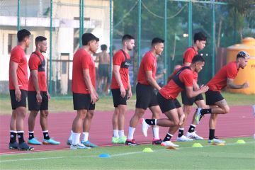 Sandy Walsh cedera saat latihan bersama timnas di Surabaya