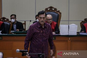 Luhut Pandjaitan hadiri sidang Haris Azhar dan Fatia di PN Jaktim