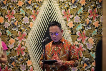 Batik Indonesia didonasikan kepada National Gallery Sofia di Bulgaria