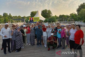 Wakil Presiden berolahraga pagi di Eco Park Tashkent