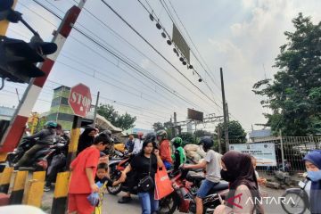 Jaksel sosialisasi penutupan perlintasan kereta api di Pasar Minggu