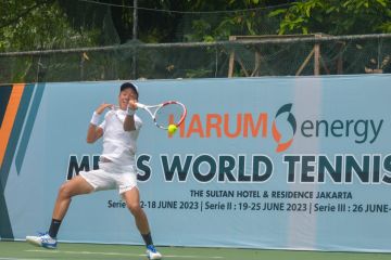 Dua petenis Indonesia maju ke babak kedua Harum Energy World Tennis