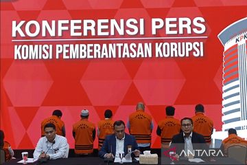 KPK tahan sembilan tersangka kasus korupsi tukin di Kementerian ESDM