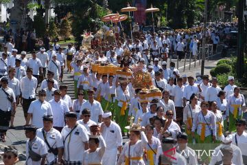 Rangkaian acara Pelebon Raja Denpasar IX