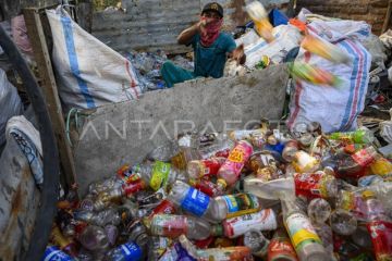 Pemkot Medan minta warga biasakan diri kelola sampah plastik