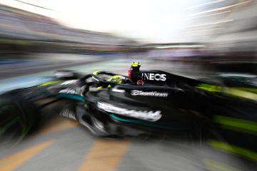 Hamilton yakin dengan rencana perpanjangan kontrak Mercedes