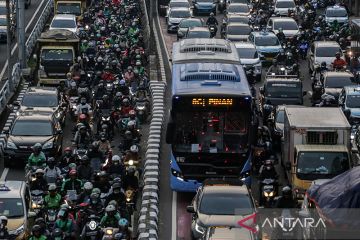 Legislator desak Pemprov DKI berlakukan WFH untuk kurangi kemacetan