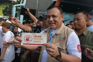 Road show bus KPK di HBKB Bekasi
