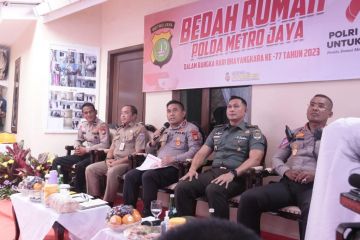 Polda Metro laksanakan bakti sosial bedah rumah sambut HUT Bhayangkara