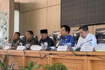 Kalsel gelar RDPU percepatan mengatasi kerusakan jalan nasional