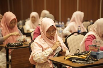 PNM Cabang Aceh menyalurkan pembiayaan Mekaar Rp422 miliar