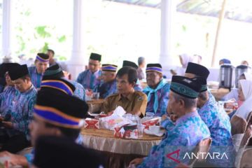 161 calon haji Kabupaten Solok-Sumbar diberangkatkan ke Tanah Suci