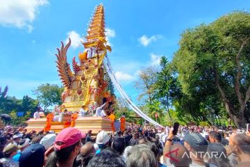 Ribuan warga saksikan Pelebon Raja Denpasar IX