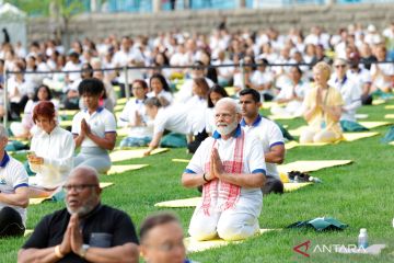 PM India Narendra Modi mengikuti Hari Yoga Internasional di New York