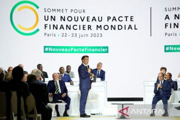 Penutupan KTT Pakta Keuangan Global Baru di Paris