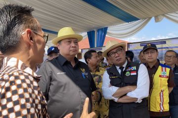 Menko Airlangga meninjau pembangunan Tol Cisumdawu Sumedang