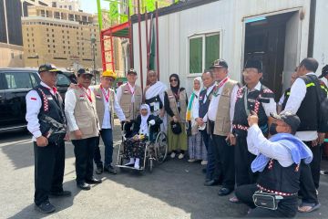 Timwas Haji DPR soroti jumlah bus ramah lansia dan disabilitas