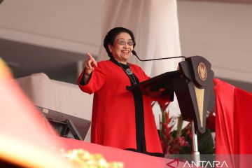 Megawati ajak masyarakat tak pilih pemimpin karena tampilan fisik