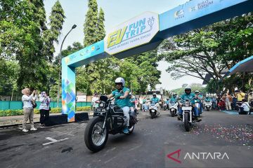 Gubernur Jabar ajak warga manfaatkan subsidi kendaraan listrik