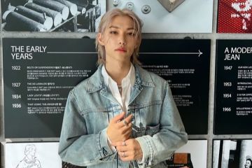 Felix absen dari jadwal Stray Kids karena wafatnya sang nenek