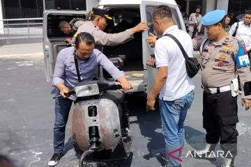 Polisi ungkap aksi pencurian mobil berisi motor Vespa di Bogor