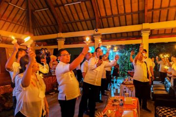 Bergandengan tangan perangi HIV/AIDS di Bali
