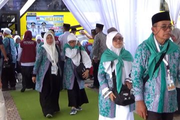 388 jamaah calon haji perdana asal Padang masuk asrama