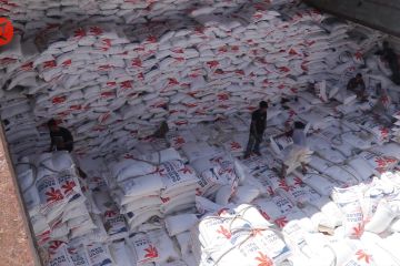 6.741 ton beras impor asal Thailand kembali tiba di Aceh