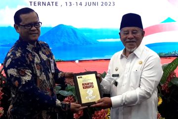 Banyak pejabat ditangkap, di Ternate KPK ingatkan integritas