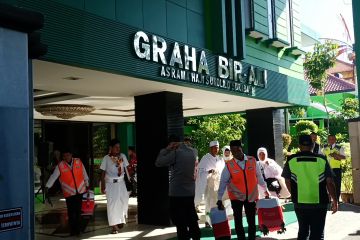 Jamaah calon haji Bali berangkat ke Tanah Suci