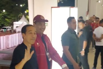 Jokowi nonton langsung semifinal Indonesia Open 2023