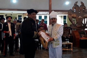 Kepala BNN RI dianugerahi gelar kehormatan adat dari Sultan Ternate