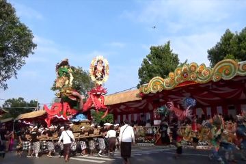 Pawai "Peed Aya" warnai pembukaan Pesta Kesenian Bali XLV