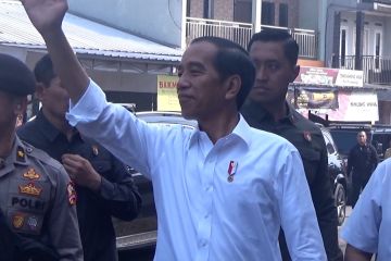 Presiden Jokowi blusukan cek harga pangan di dua pasar di Bogor