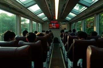 Kereta Panoramic Argo Parahyangan mulai beroperasi setiap hari
