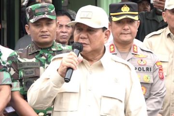 Menhan Prabowo ingatkan prajurit TNI selalu dekat rakyat