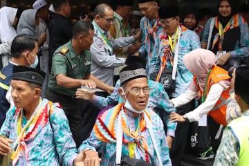 Penerapan tema haji ramah lansia di Kalimantan Barat